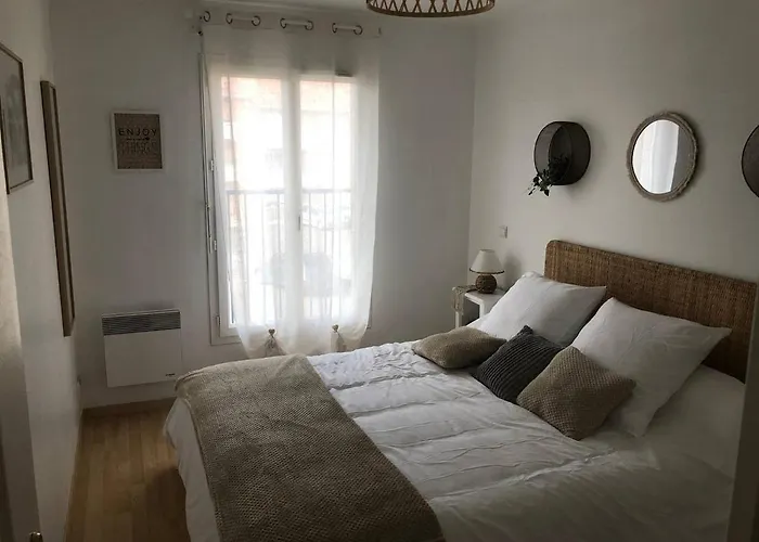 Appartement T2 51m2 Et Parking Privatif En Sous Sol Arcachon