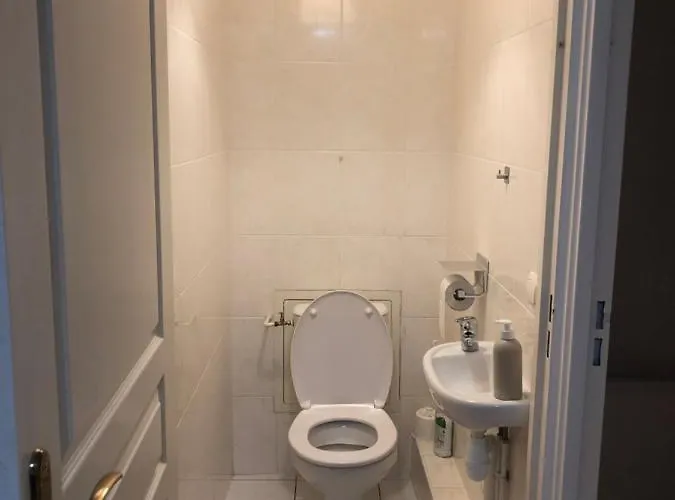 T2 51m2 Et Parking Privatif En Sous Sol Appartement Arcachon